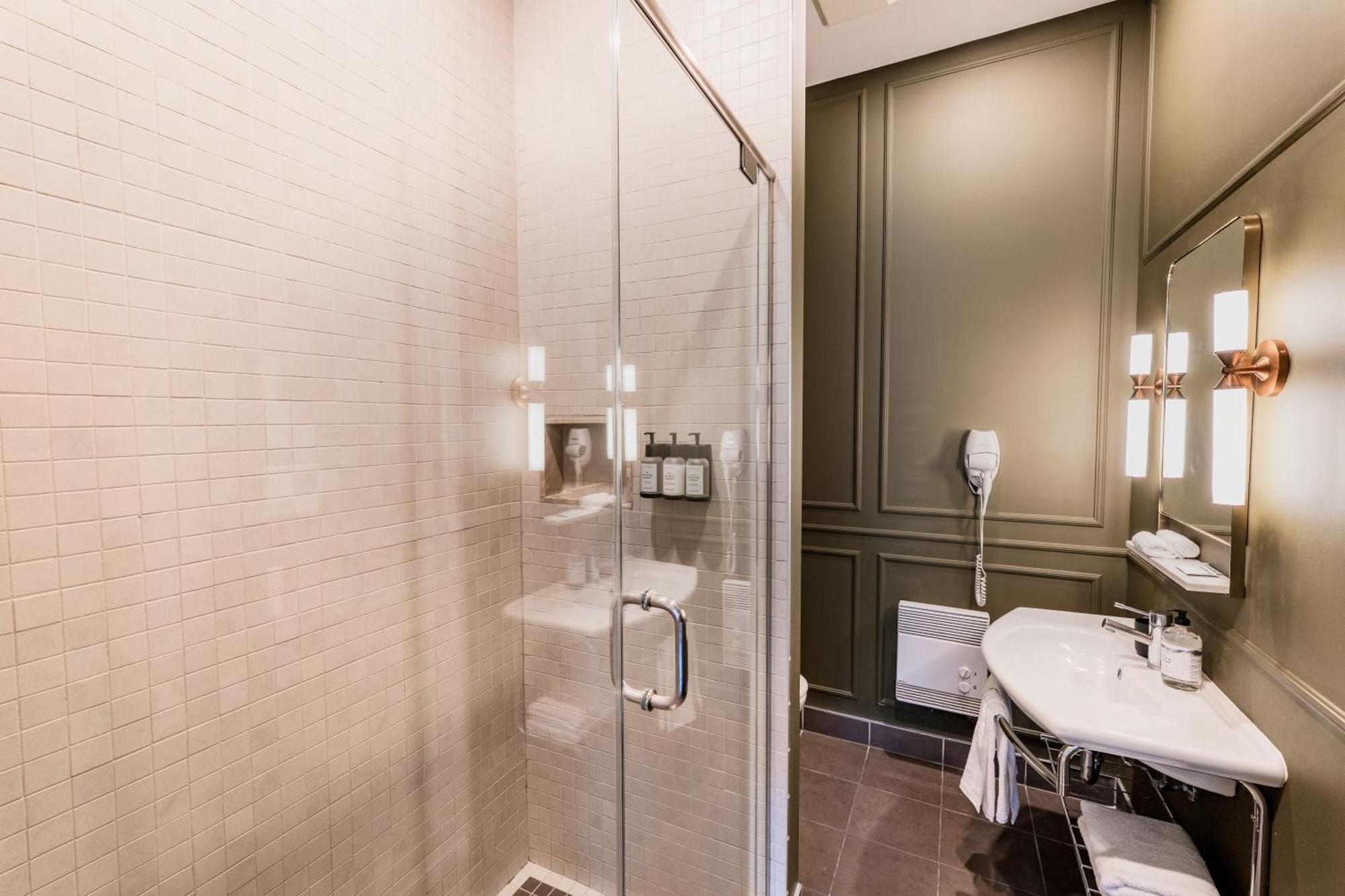 Self Check-In Boutique Hotel - Quartier Latin - Room 101 Montreal Exterior photo